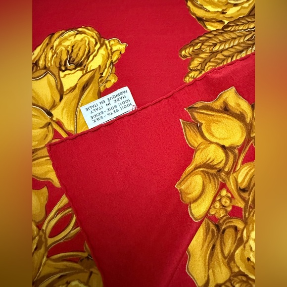 CHANEL Silk Scarf - Picture 3 of 5